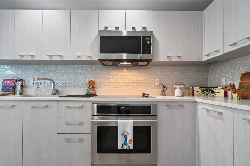 Property photo # 8