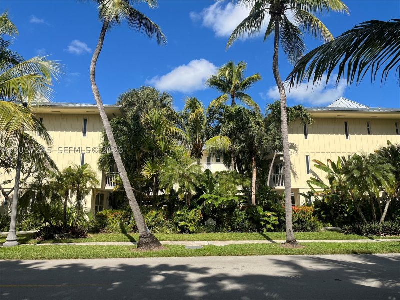 Apartment for rent at Cay Polynesia 103