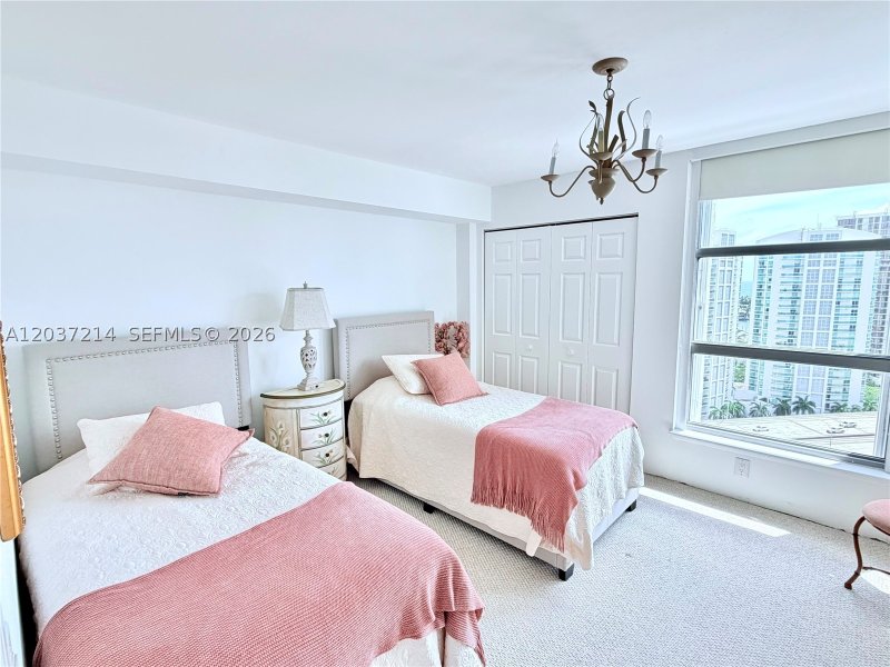 Apartment for rent at Mystic Pointe 400 2306