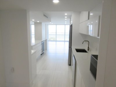 Comprar apartamento en Point of Americas 205