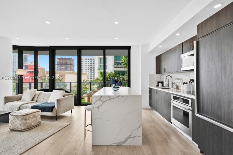 Apartment for rent at Hyde Midtown L304