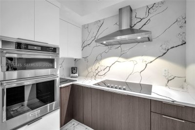 Comprar apartamento en Las Olas River House 1207