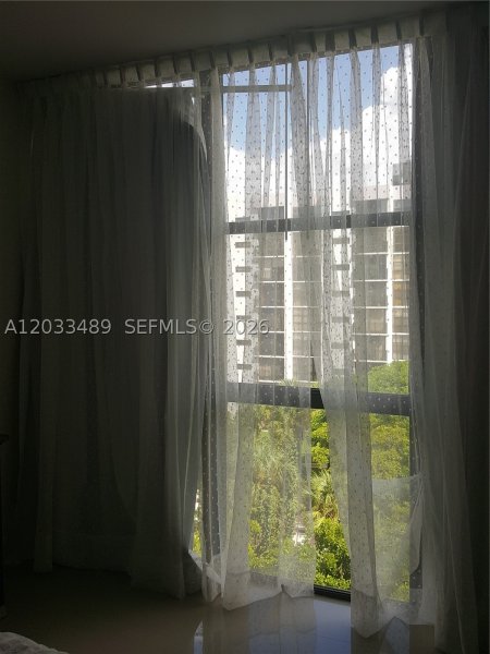 Comprar apartamento en Plaza of the Americas 608