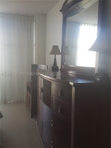 Comprar apartamento en Plaza of the Americas 608
