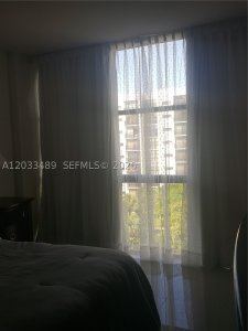 Comprar apartamento en Plaza of the Americas 608