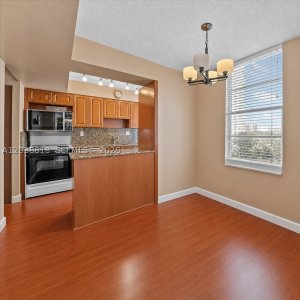 Comprar apartamento no Winston Towers 404