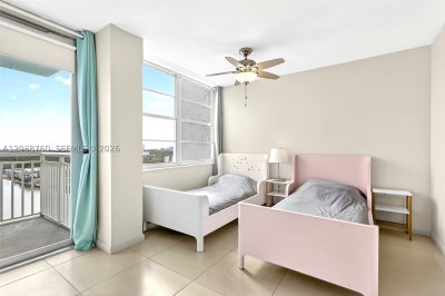Comprar apartamento en Winston Towers 1905 + DEN