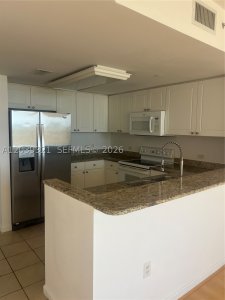 Turnberry On The Green Apt #611