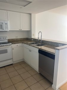 Alquiler de apartamento en Turnberry On The Green 611
