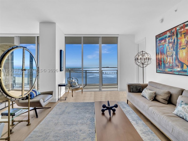Apartment for rent at Brickell House Condo 4202