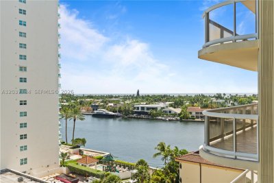 Terraces Of Turnberry Apt #803