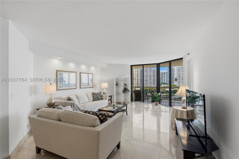 Comprar apartamento en Terraces Of Turnberry 803