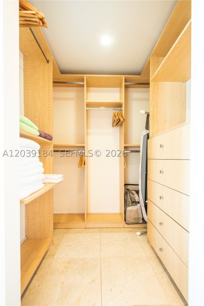 Alquiler de apartamento en King David UPH6