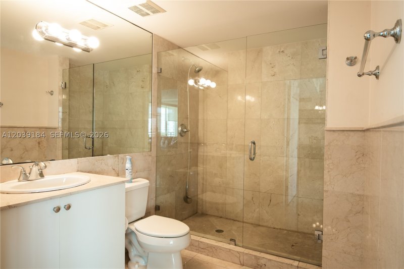 Alquiler de apartamento en King David UPH6
