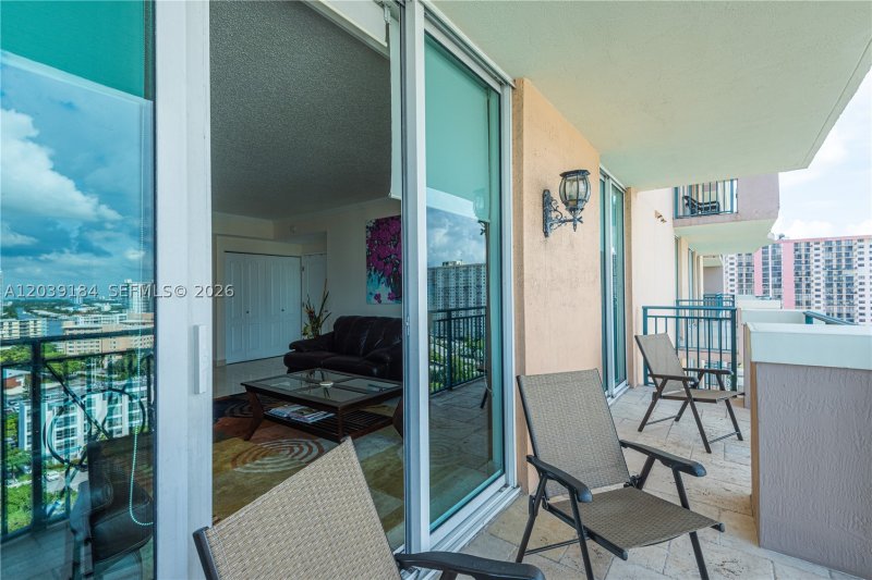 Alquiler de apartamento en King David UPH6