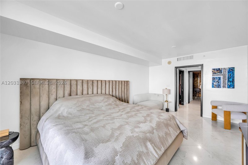 Comprar apartamento en Eloquence on the Bay 1804
