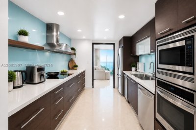 Comprar apartamento en Eloquence on the Bay 1804