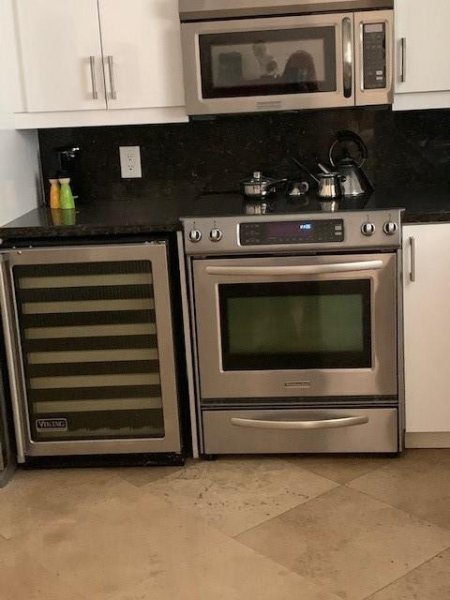 Apartment for rent at Playa Del Mar 1609