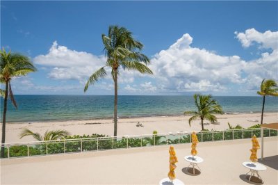 Playa Del Mar Apt #1609