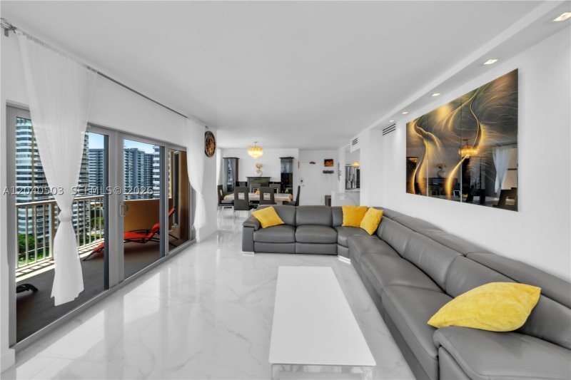 Apartment for rent at The Hemispheres 14F(availaba