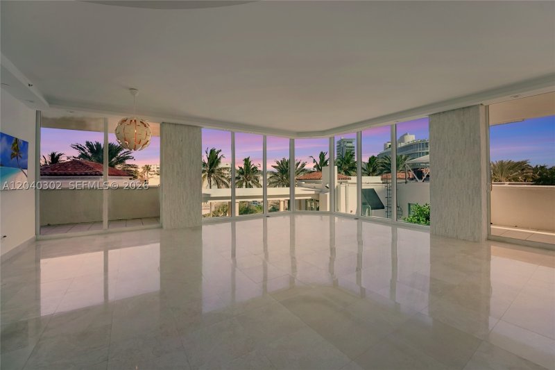 Apartment for rent at Portofino Tower 405