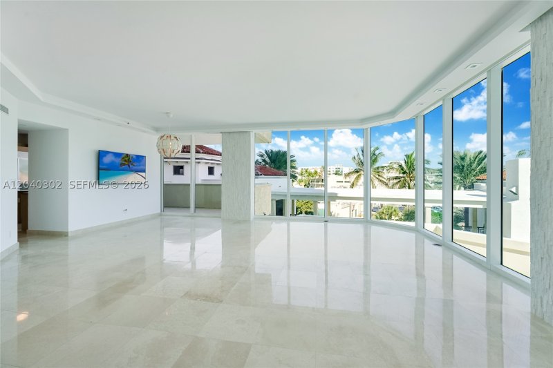 Apartment for rent at Portofino Tower 405