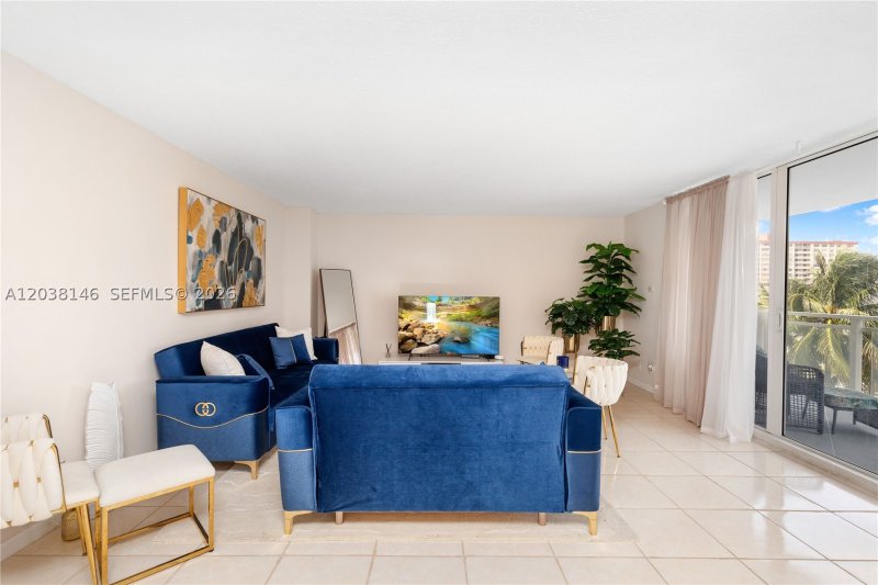 Condo for sale at Parker Plaza Estates 307