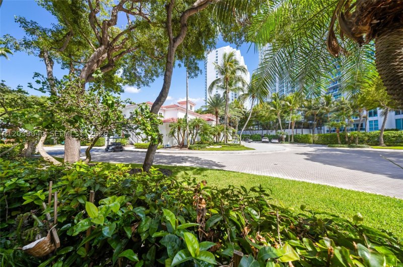 Condo for sale at Village by the Bay 12112