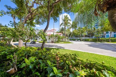 Comprar apartamento en Village by the Bay 12112