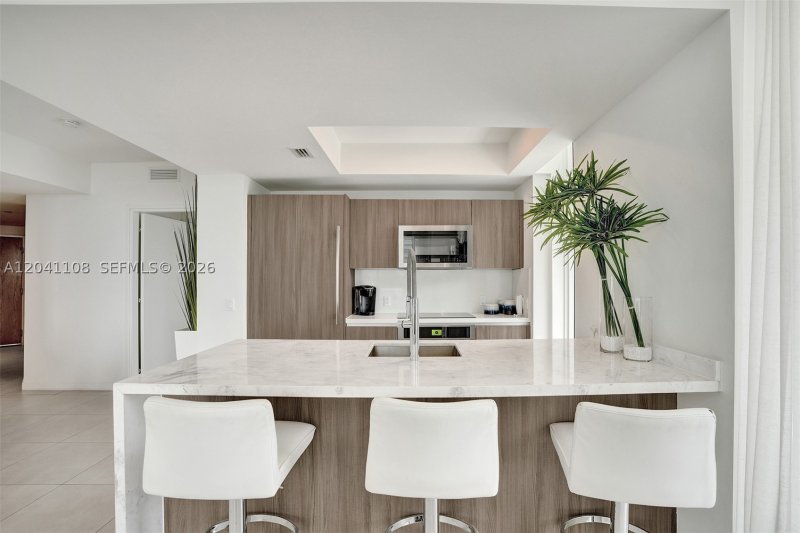 Apartment for rent at Tiffany House 715