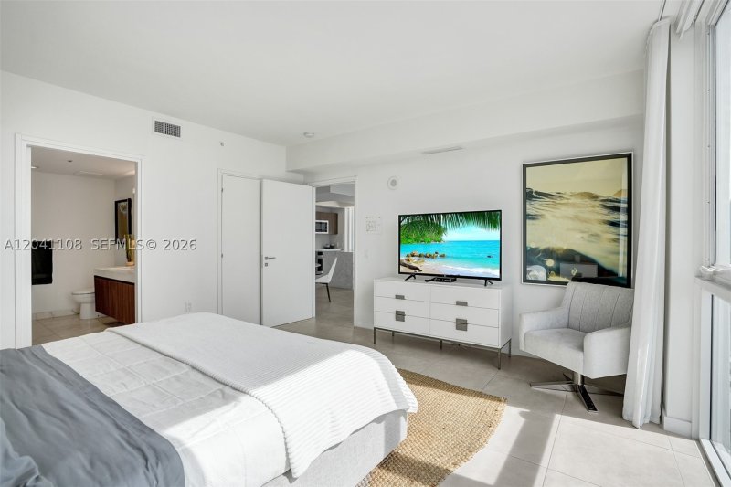 Apartment for rent at Tiffany House 715