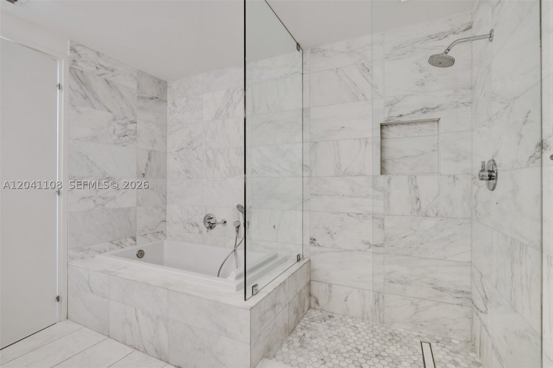 Apartment for rent at Tiffany House 715