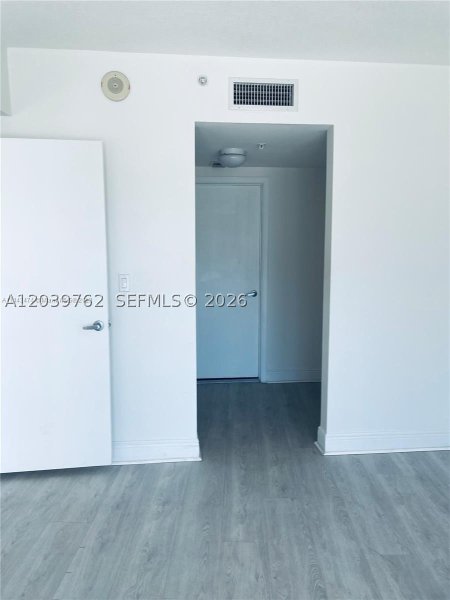 Condo for sale at Opera Tower 2112