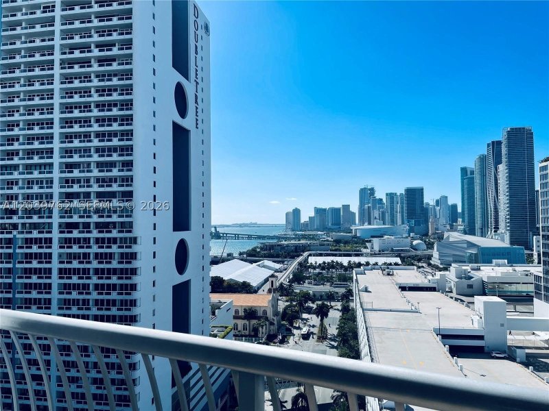 Condo for sale at Opera Tower 2112