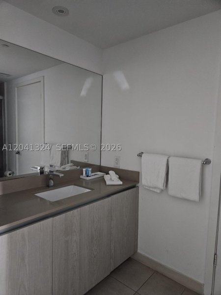 Apartment for rent at Hyde Beach Resort Hollywood 1204