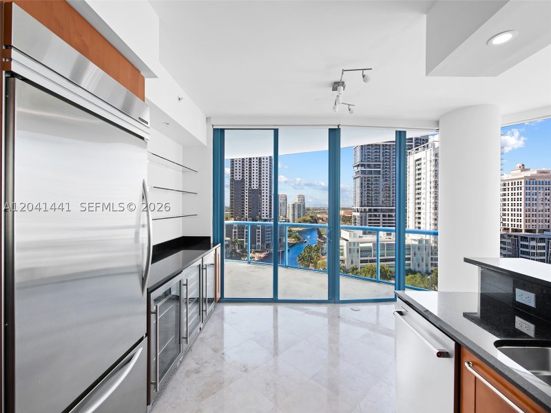 Apartment for rent at Las Olas River House 1502