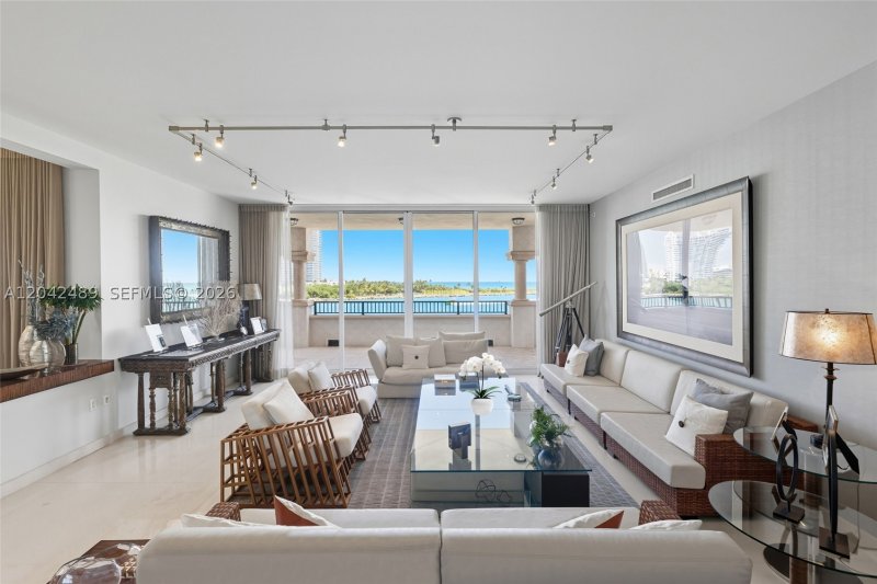 Apartment for rent at Palazzo Del Mare 7141