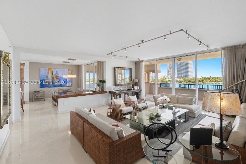 Apartment for rent at Palazzo Del Mare 7141