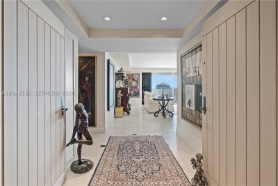 Comprar apartamento en Grove Isles Tower III C1610