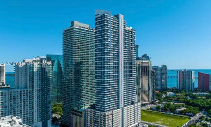 Alquiler de apartamento en Infinity on Brickell 1416