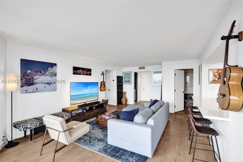 Condo for sale at Towers of Quayside 2 TS8
