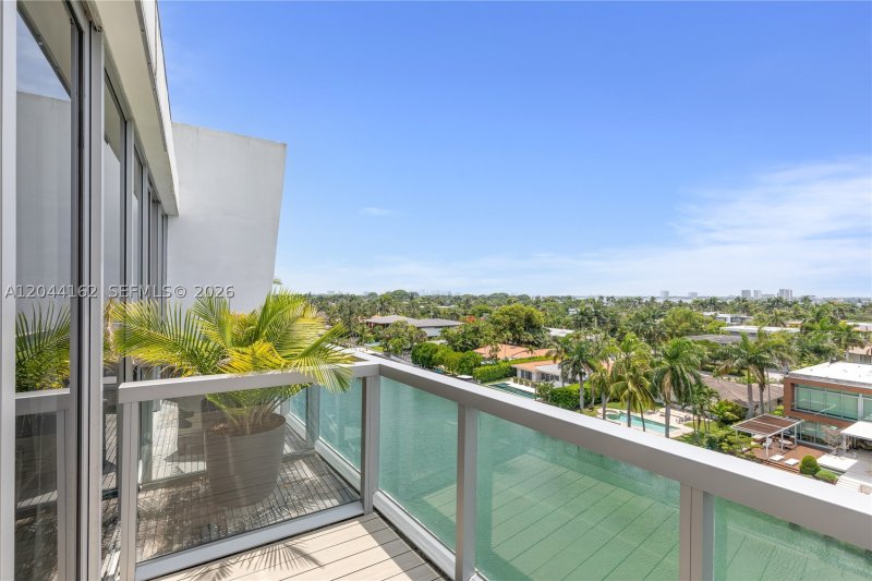 Condo for sale at Kai at Bay Harbor 7H-S