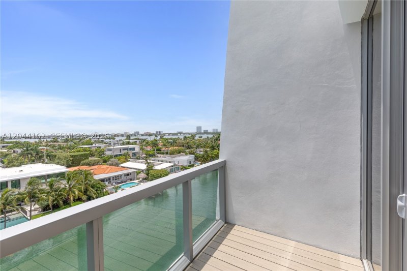 Condo for sale at Kai at Bay Harbor 7H-S