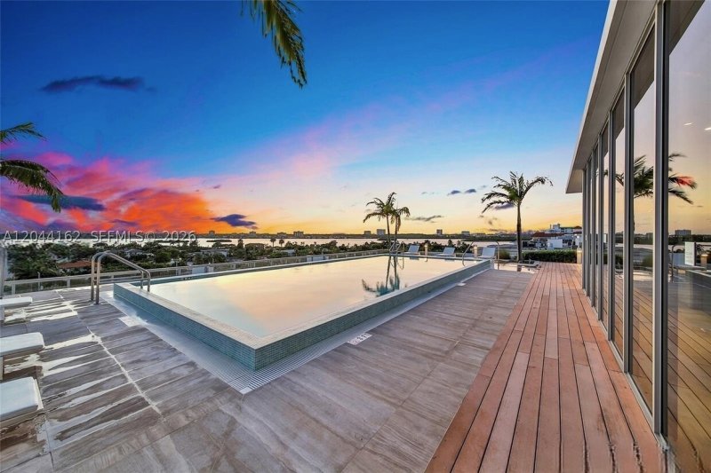 Comprar apartamento en Kai at Bay Harbor 7H-S
