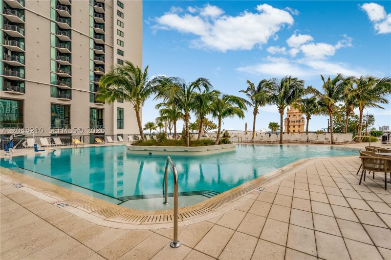 Condo for sale at Natiivo Gale Miami Hotel & Residences 4212