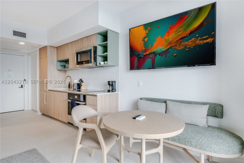 Condo for sale at Natiivo Gale Miami Hotel & Residences 4212