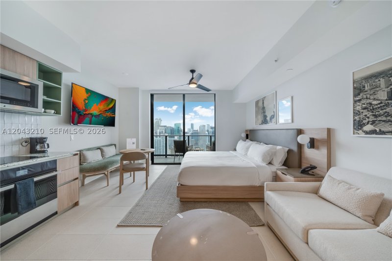 Condo for sale at Natiivo Gale Miami Hotel & Residences 4212