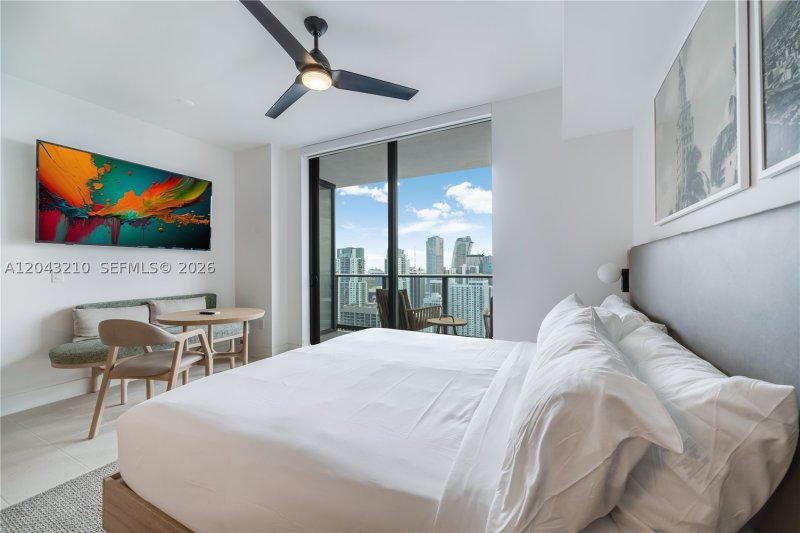 Condo for sale at Natiivo Gale Miami Hotel & Residences 4212