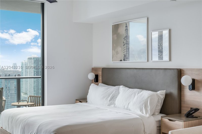 Condo for sale at Natiivo Gale Miami Hotel & Residences 4212