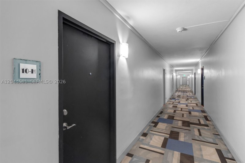 Condo for sale at Parkview Point 10H